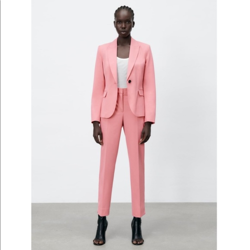 New Zara | Light Pink Blazer - Picture 3 of 16